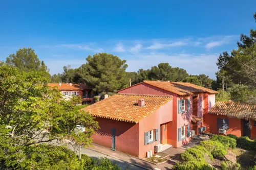 Sowell Residences Chênes Verts Hotels in Saint-Raphael