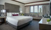 Saint John's Resort Hotels in Northville Charter Township