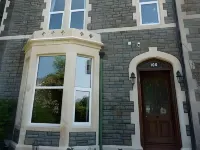 Number One Hundred Bed and Breakfast