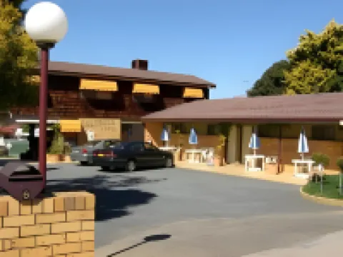 Goldrush Motel Young CBD Hotels in Young