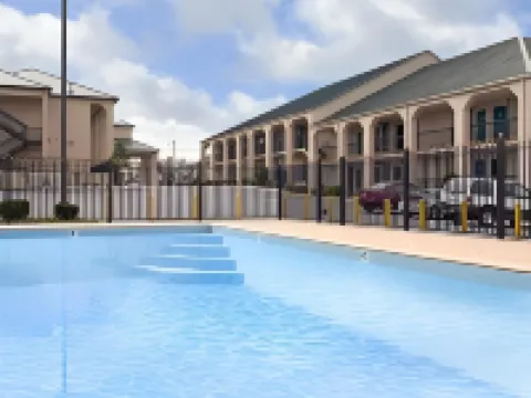 豪生城唄盟套房酒店 約翰遜城酒店