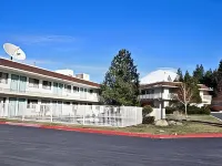 Motel 6 Weed, CA - Mount Shasta Hotel di Weed