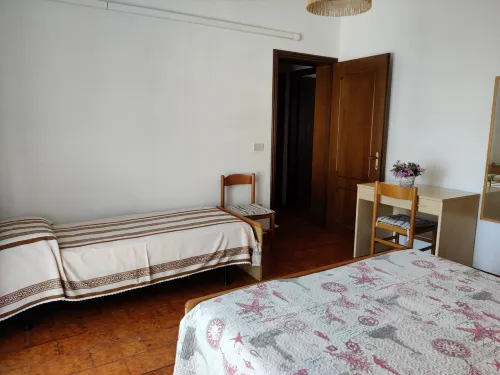 Spacious Apartment Close to the Beach - 2-Star