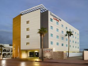 Fairfield by Marriott Los Cabos