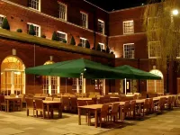 Charlotte House فنادق في لينكولين