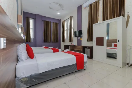 RedDoorz Syariah @ Klojen Malang Hotel a Sukun