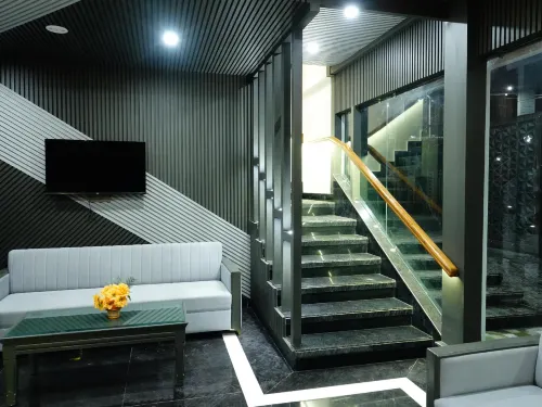 Rubystone Mussoorie A Leisure Resort - Airport Shuttle
