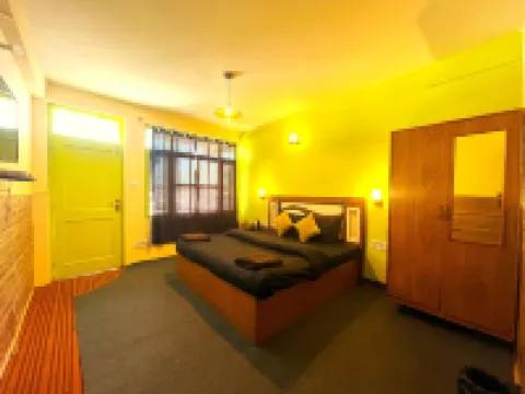 Trippy Turtle Hostel Hotele w: Manali