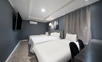 Suwon (Ingye-Dong) Hotel &