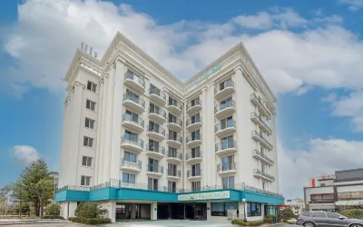 Aank Vacation Hotel Sokcho Hotels in Сокчхо