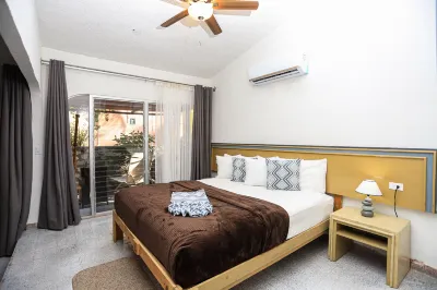 Buena Vista Oceanfront & Hot Springs Resort Hotels in La Ribera