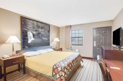 Super 8 by Wyndham Morrilton Hotel di 