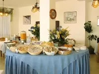Albergo Suisse Bellevue - Breakfast
