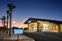Travelodge by Wyndham Unadilla/Perry Near I-75 فنادق في Unadilla