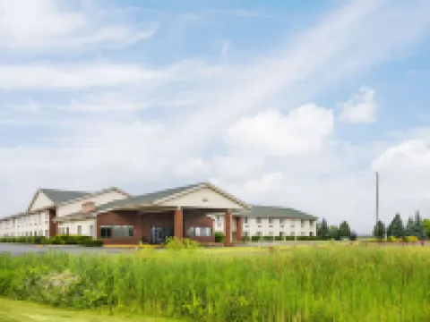 Super 8 by Wyndham Henrietta/Rochester Area Hotels in Henrietta