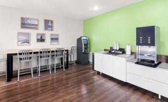 WoodSpring Suites Hudson Port Richey