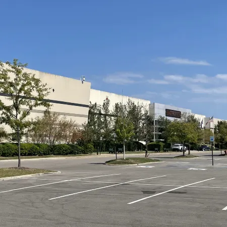 Holiday Inn & Suites FARMINGTON HILLS - DETROIT NW by IHG