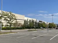 Holiday Inn & Suites FARMINGTON HILLS - DETROIT NW by IHG - parking