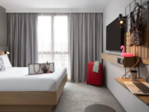 モクシー・パリ・クラマール クラマールのホテル