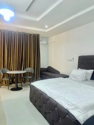 Bilak Luxury Apartments & Homes Ltd Hotels near RCCG House of Praise Mega Parish