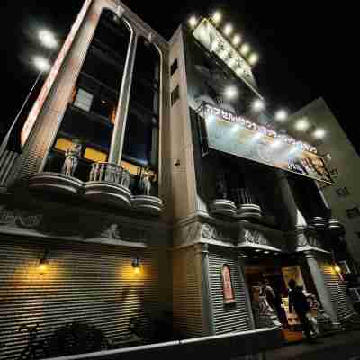 G-Topia Capsule & Sauna Hotel Exterior