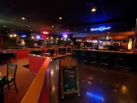 DoubleTree by Hilton Clarksville Riverview - bar