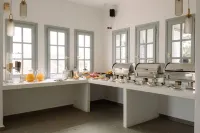 Pnoi Hotel - Desayuno