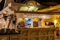 Mark Warner Phokaia Beach Resort - bar