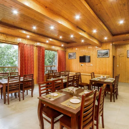 Hotel Cherry Manali