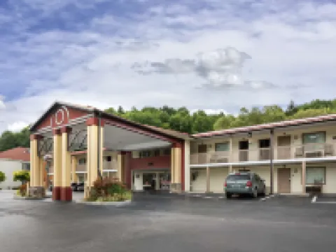 Best Western Mountainbrook Inn Hotels in Maggie Valley