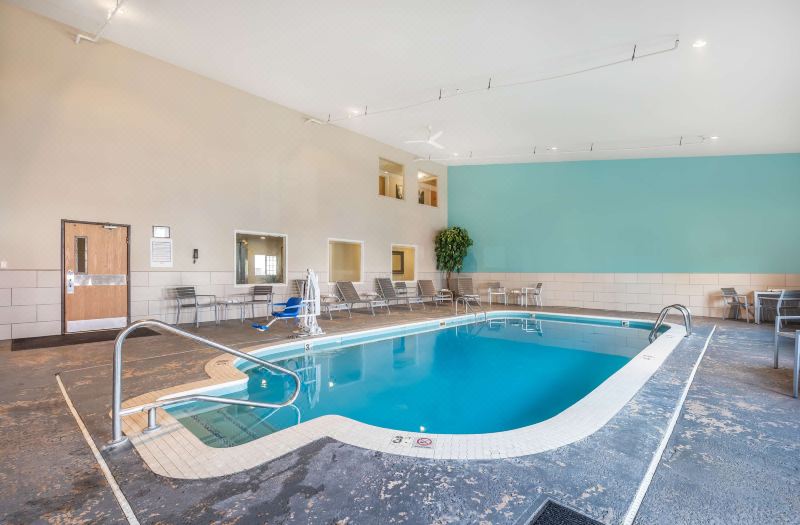 Best Western Plus University Park Inn Suites photo 3