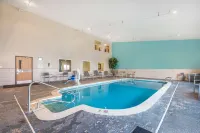 Best Western Plus University Park Inn  Suites - Pools