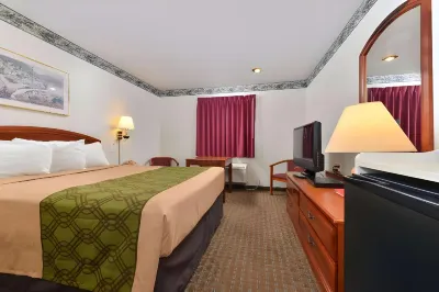 Econo Lodge Inn & Suites Corning Hotel dekat Rolling Hills Casino