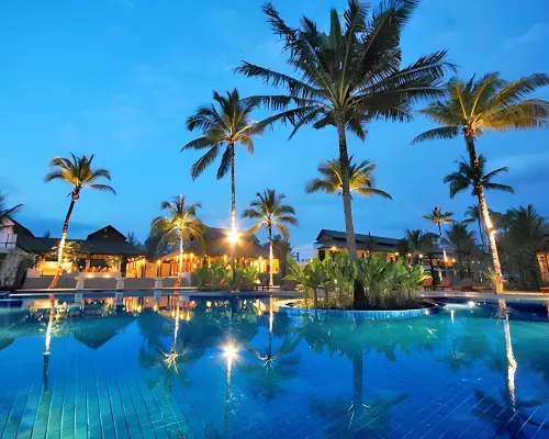 ปาล์ม แกลเลอเรีย รีสอร์ท โรงแรมใกล้หาดบางสัก