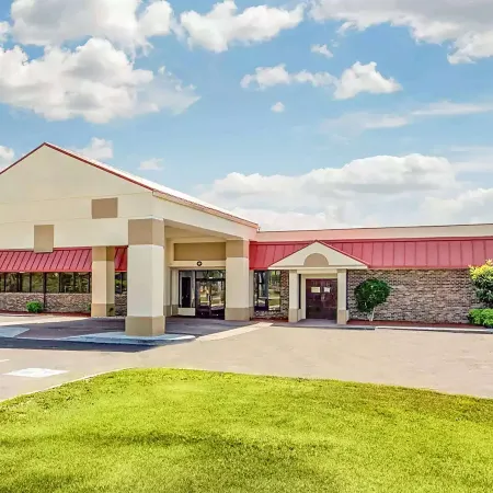 Ramada by Wyndham Santee I-95