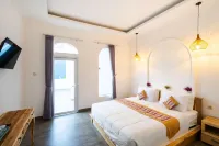 Mahayana Villa Tanah Lot Hotel dekat Toko Crystal Tabanan