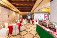 Crystal Plaza Hotel