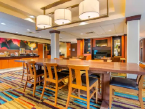 Fairfield Inn & Suites Hooksett Hotels in Hooksett