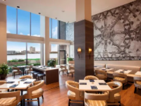 โรงแรมเชอราตัน นอร์ฟอล์ก วอเตอร์ไซด์ โรงแรมในนอร์ฟอล์ก