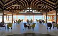 Cinnamon Dhonveli Maldives Hotels in Himmafushi