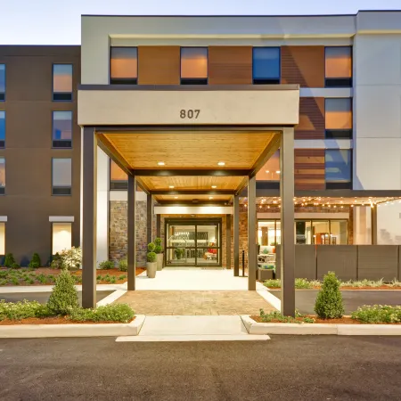 Home2 Suites by Hilton Decatur Ingalls Harbor