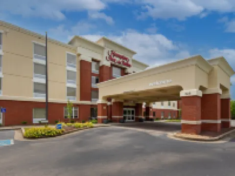Hampton Inn & Suites Murfreesboro Hotels near Greenway Trailhead