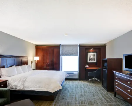 แฮมป์ตันอินน์ ชาร์ล็อต-แกสโทเนีย โรงแรมในแกสโตเนีย