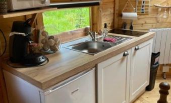 Cabane, Kota Desire