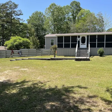 "Reel Escape" in White Oak Shores