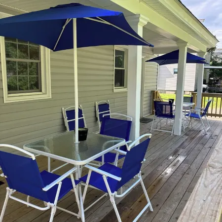 Completely Renovated Baseball Townhouse