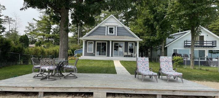 Beautiful waterfront home with private beach. Hotels in Traverse City
