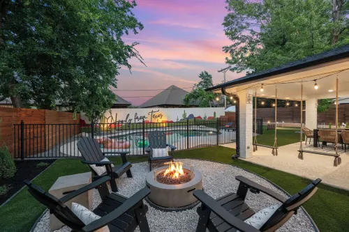 IG-Worthy TX Oasis: Gated Pool + Fire Pit + Putt Putt + Game Room