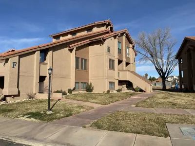 *Remodeled - Fun in the Sun, St. George Condo, 1 BD+