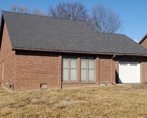 Comfy Newly Furnished Home Hotels in Warrensburg